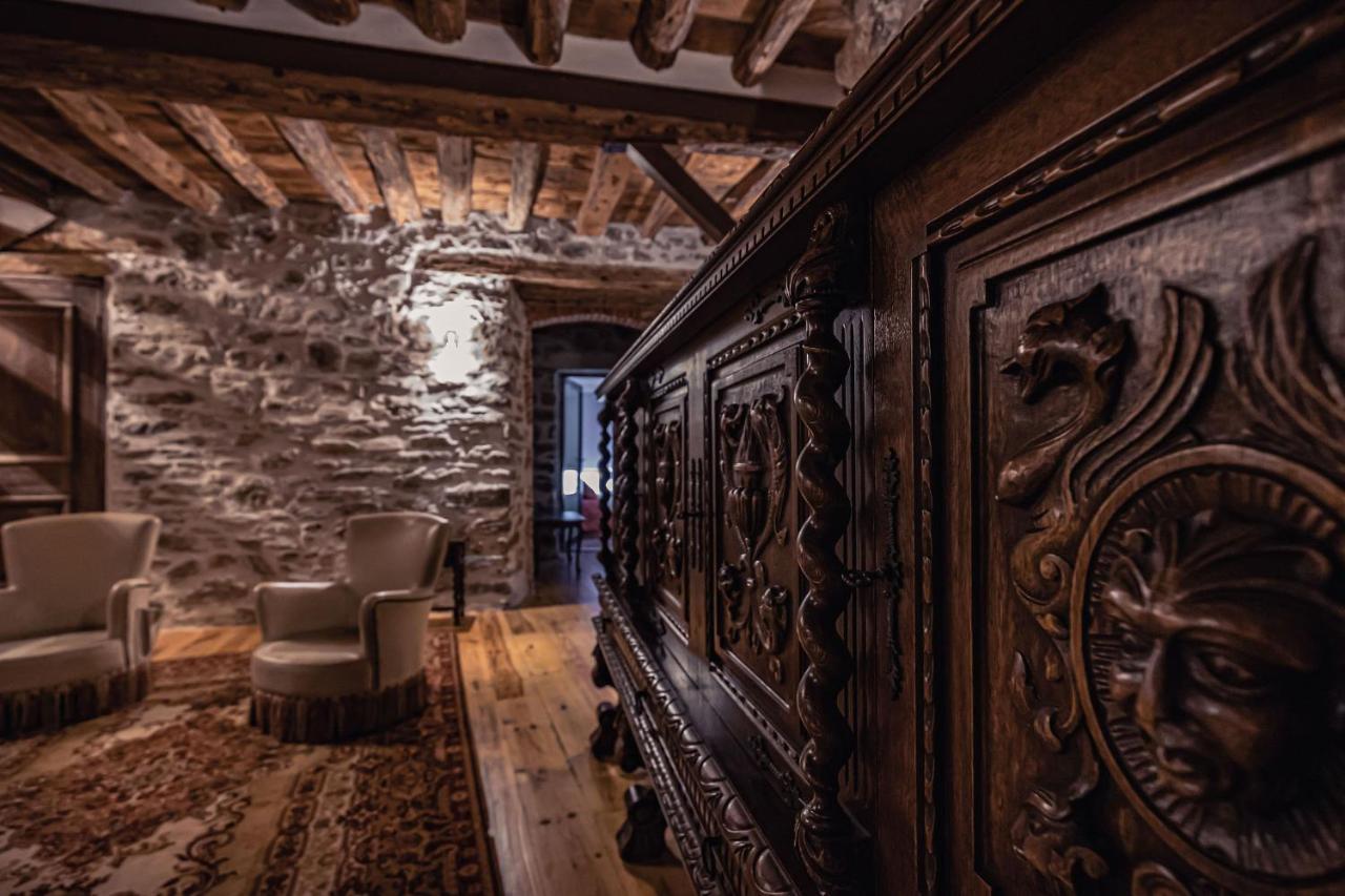 Sundrenched Relais De Poste In Serdinya Экстерьер фото